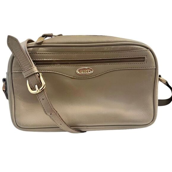 Gucci Tan Crossbody Bag with Adjustable Strap - Picture 6 of 16